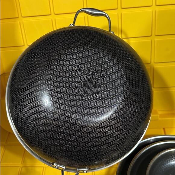 HEXCLAD 4 Piece Nonstick Stainless Steel Frying Pan Set 8 10 12 Wok $600 - Picture 4 of 11